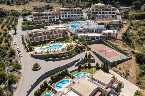 sea view resort and spa.